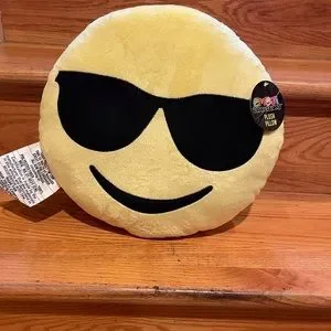 Toys Large Yellow 13 Plush Cushion Pillow Emoji Smiling Face